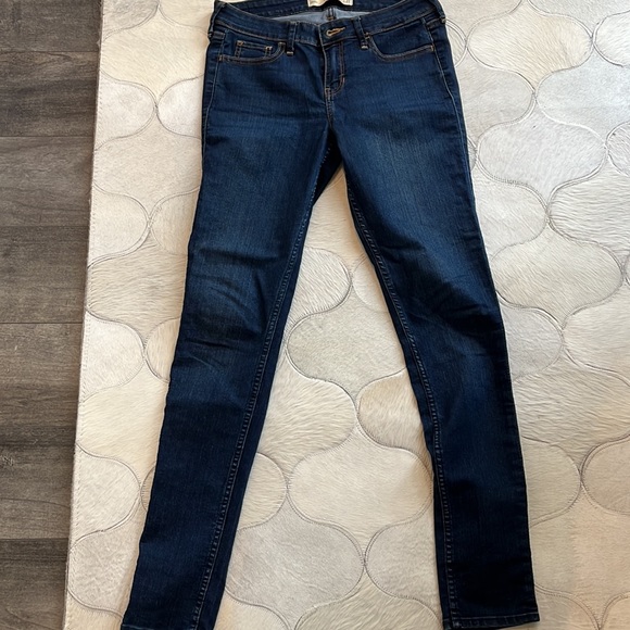 Size 5 jeans - Picture 4 of 6